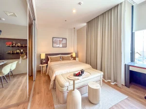 Actual interior photo of a luxury 1-bedroom condo unit type A2 at Noble Form Thonglor on Sukhumvit 55 Bangkok