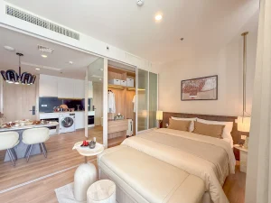 Actual interior photo of a luxury 1-bedroom condo unit type A2 at Noble Form Thonglor on Sukhumvit 55 Bangkok